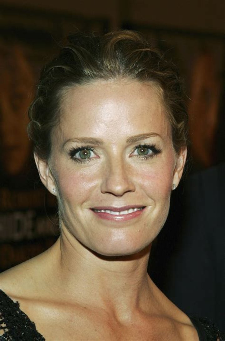 Talented Actress Elisabeth Shue: A Hollywood Star