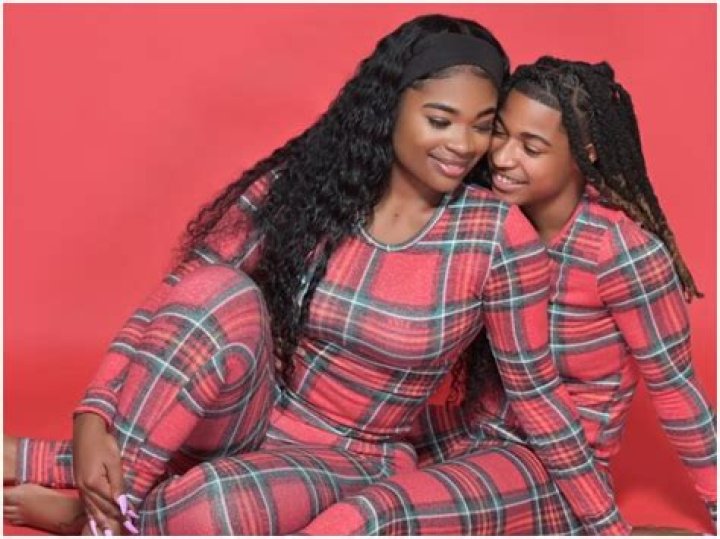 Aleia Hobbs Wife: A Journey Through Love And Support