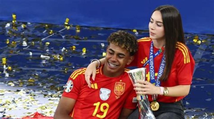 Alex Padilla's Relationship With Lamine Yamal: The Inside Scoop