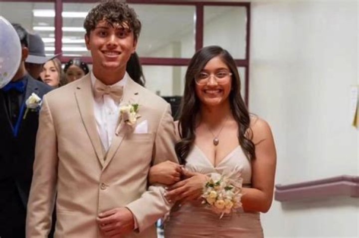 Captivating Moments: Alexee Trevizo's Stunning Prom Pictures