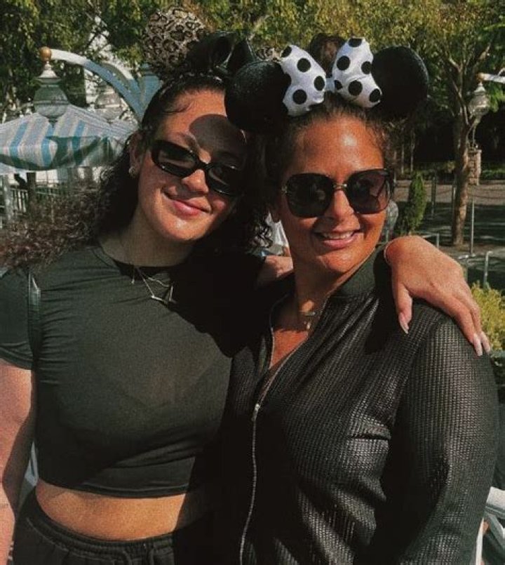 Discovering The Age Of Antonia Lofaso's Daughter: A Look Into Their Lives