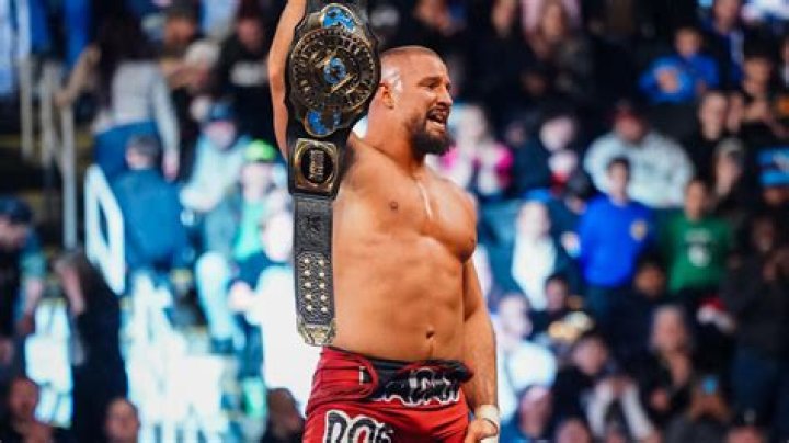 How Tall Is Bron Breakker? Find Out In Feet