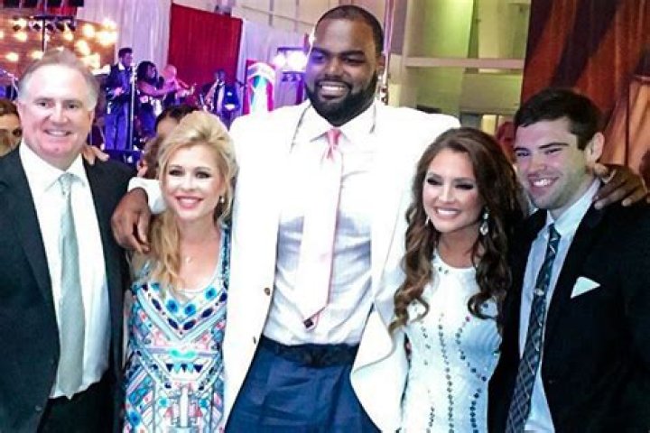 Carlos Oher Age, Net Worth, Height, Girlfriend, Career