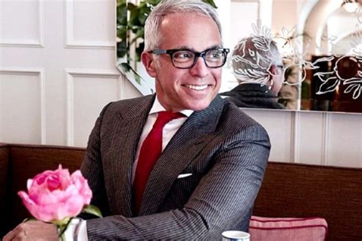 Chef Geoffrey Zakarian wiki, bio, height, net worth, wife, age.