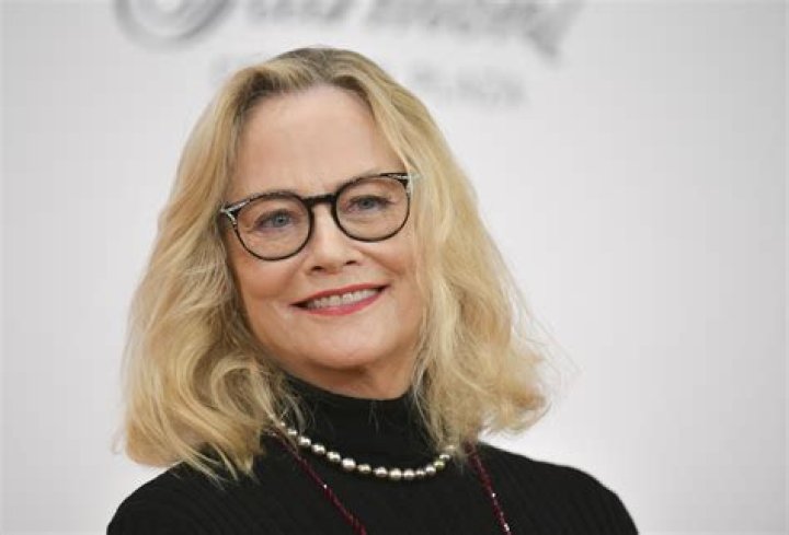 Cybill Shepherd's Spouse: A Look Into Her Personal Life