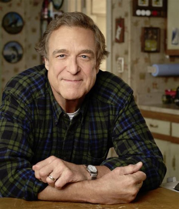 Exploring The Character Of Dan On Roseanne: A Family Man With Depth