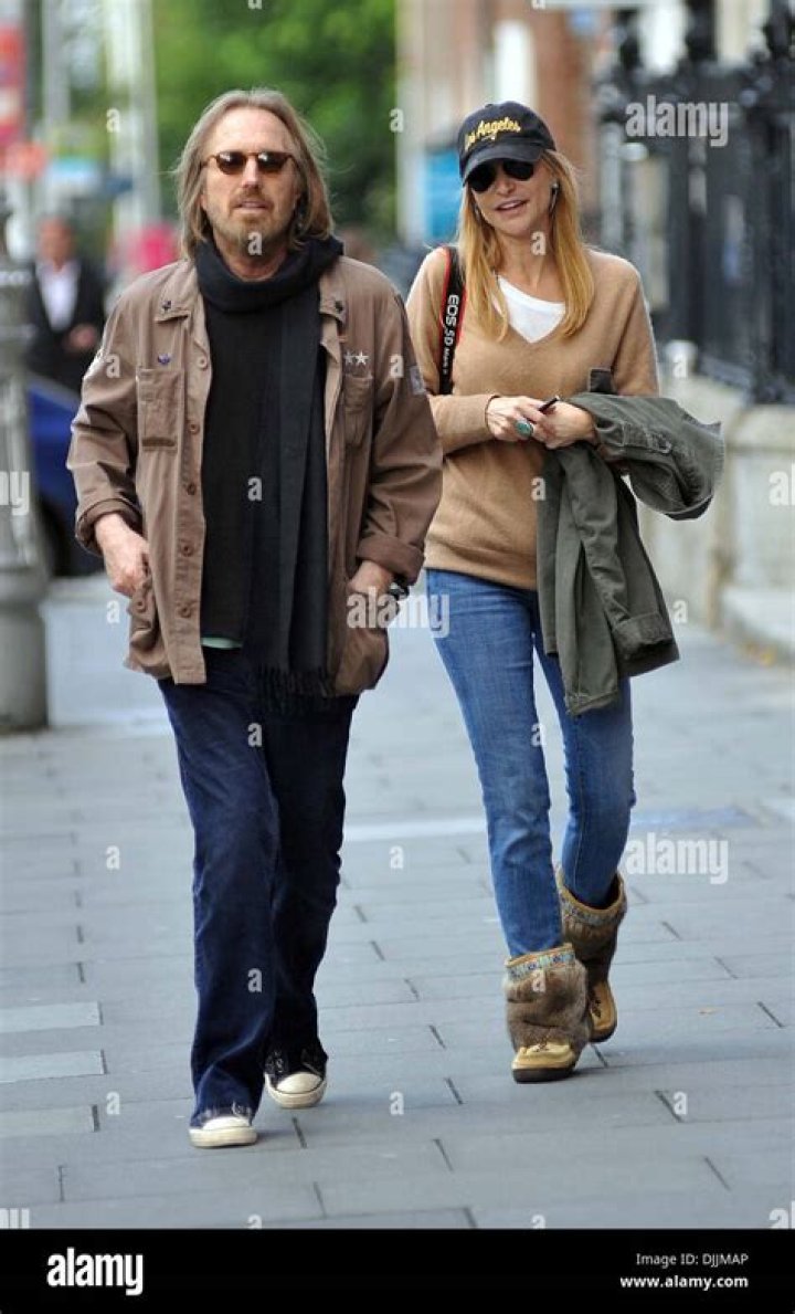 Renowned Fashion Designer: Dana York's Inspiring Journey