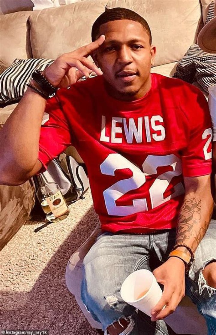 Diamond Lewis: The Daughter Of NFL Legend Ray Lewis