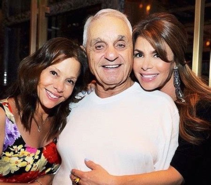 Unveiling The Personal Life Of Paula Abdul: Does She Have Any Children?