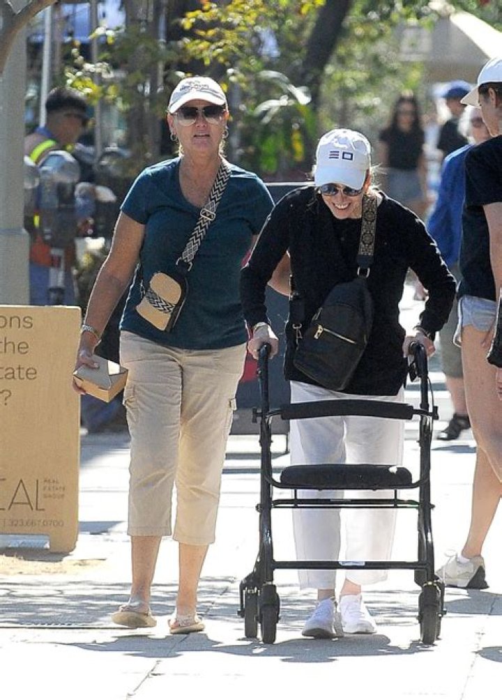 Leslie Charleson: A Look At Her Health And Well-being