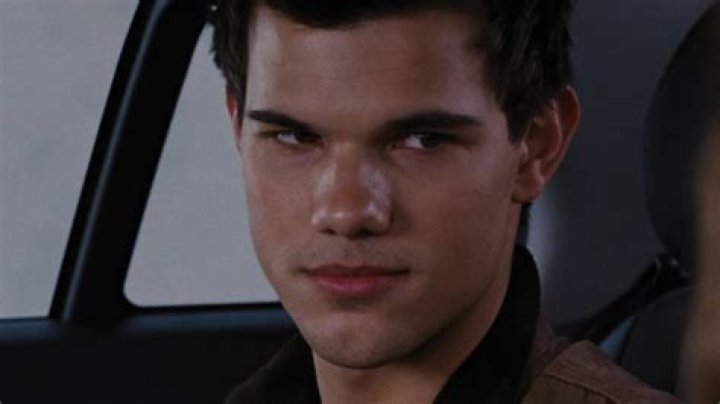 Unraveling The Mystery: How Old Is Jacob Black?