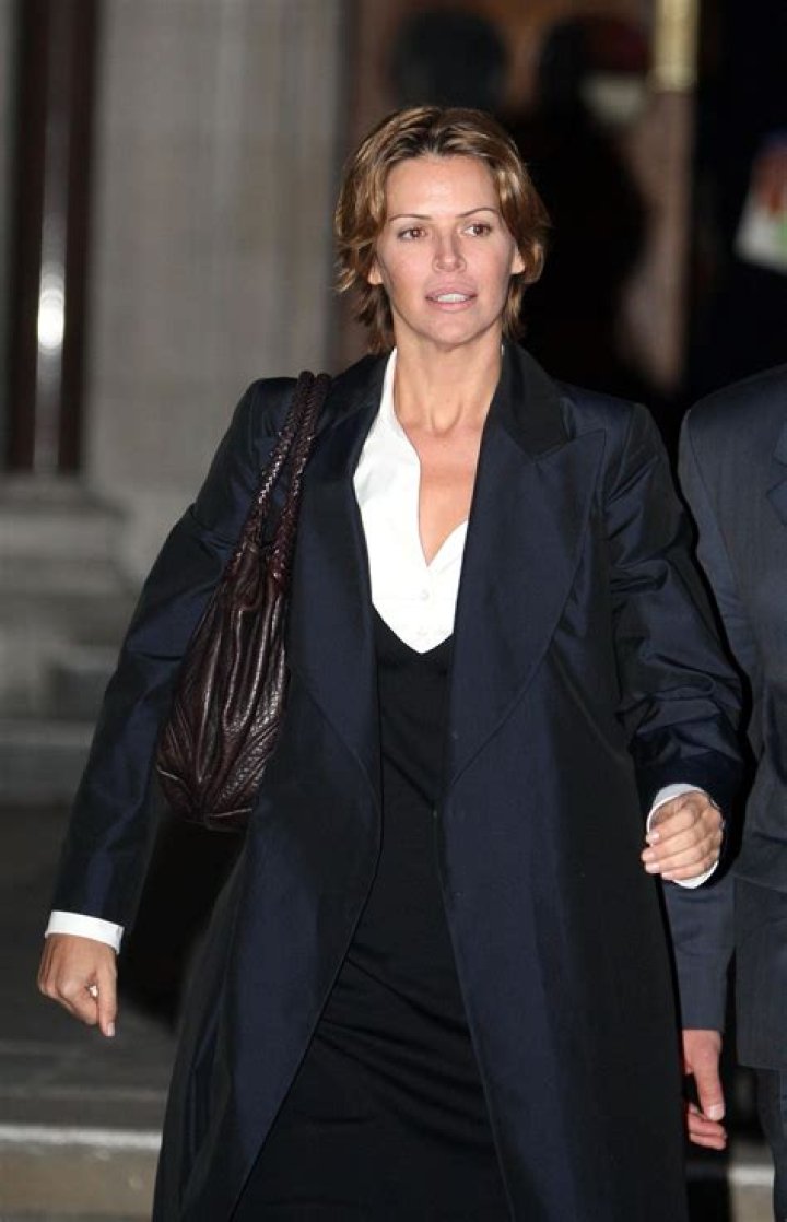 Alluring Images Of Kelly Fisher