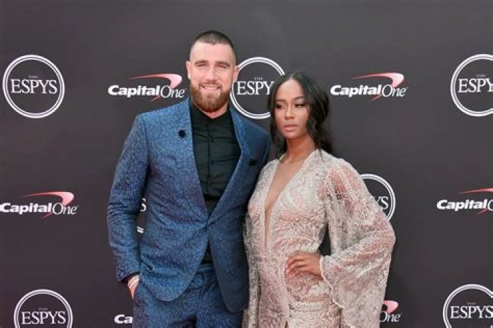 Who Is Travis Kelce Married To? - A Look At His Relationship Status