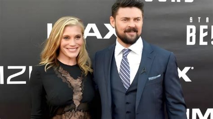 Karl Urban's Romantic Journey: Who Is His Freundin In 2024?