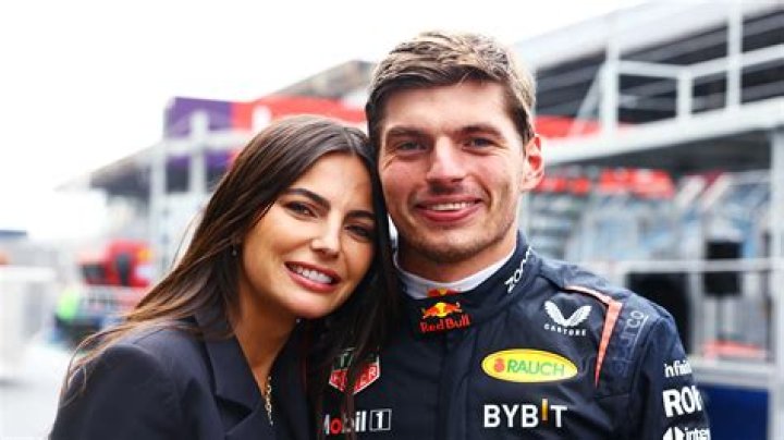 Kelly Piquet's Intriguing Dating History: A Look Back
