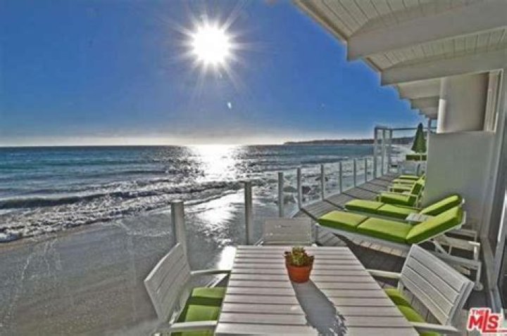 Kenny Chesney's Beach House: A Slice Of Paradise