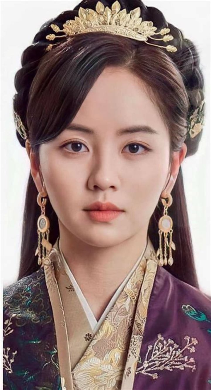 Exploring The Iconic Kim So Hyun Hairstyle: A Journey Through Her Signature Looks