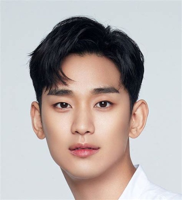 Exploring Kim Soo-hyun's Face Shape: A Closer Look At The Star's Unique Features