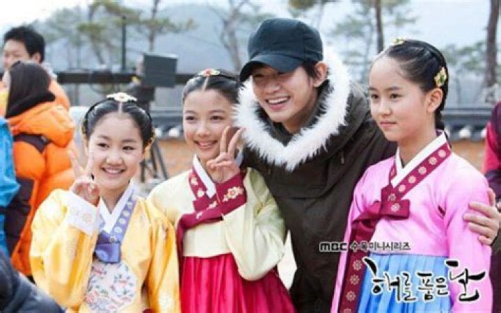Unveiling The Childhood Of Kim Soo-hyun: The Journey Of A Star