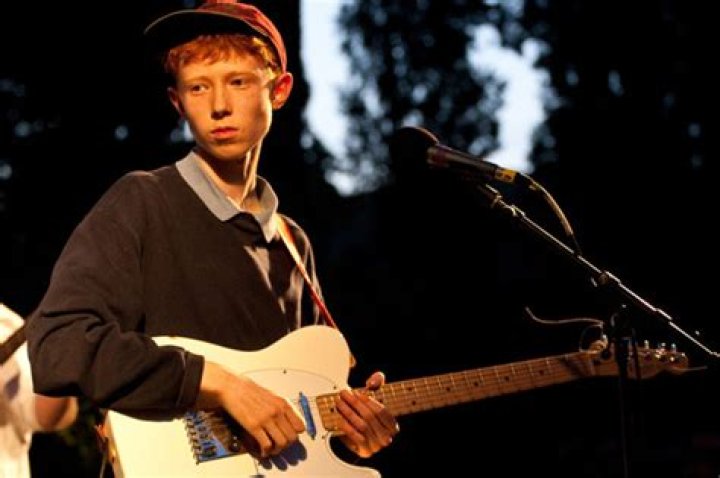 Discovering King Krule's Height: A Dive Into His Persona