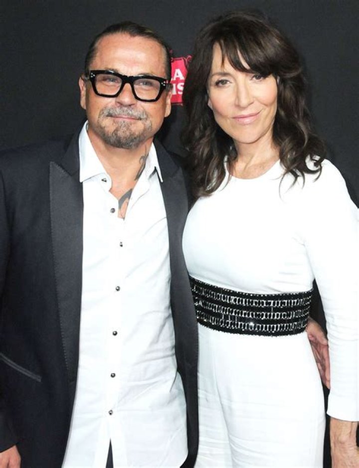 Striking Age Gap: Kurt Sutter And Katey Sagal's Significant Age Difference