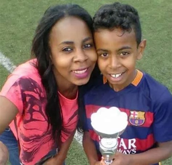 L Yamal's Wife: The Woman Behind The Man