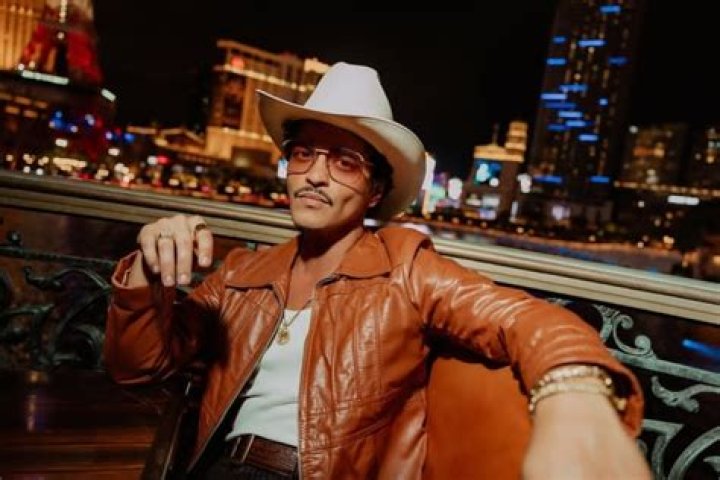 Bruno Mars: The Latest News And Updates On His Musical Journey