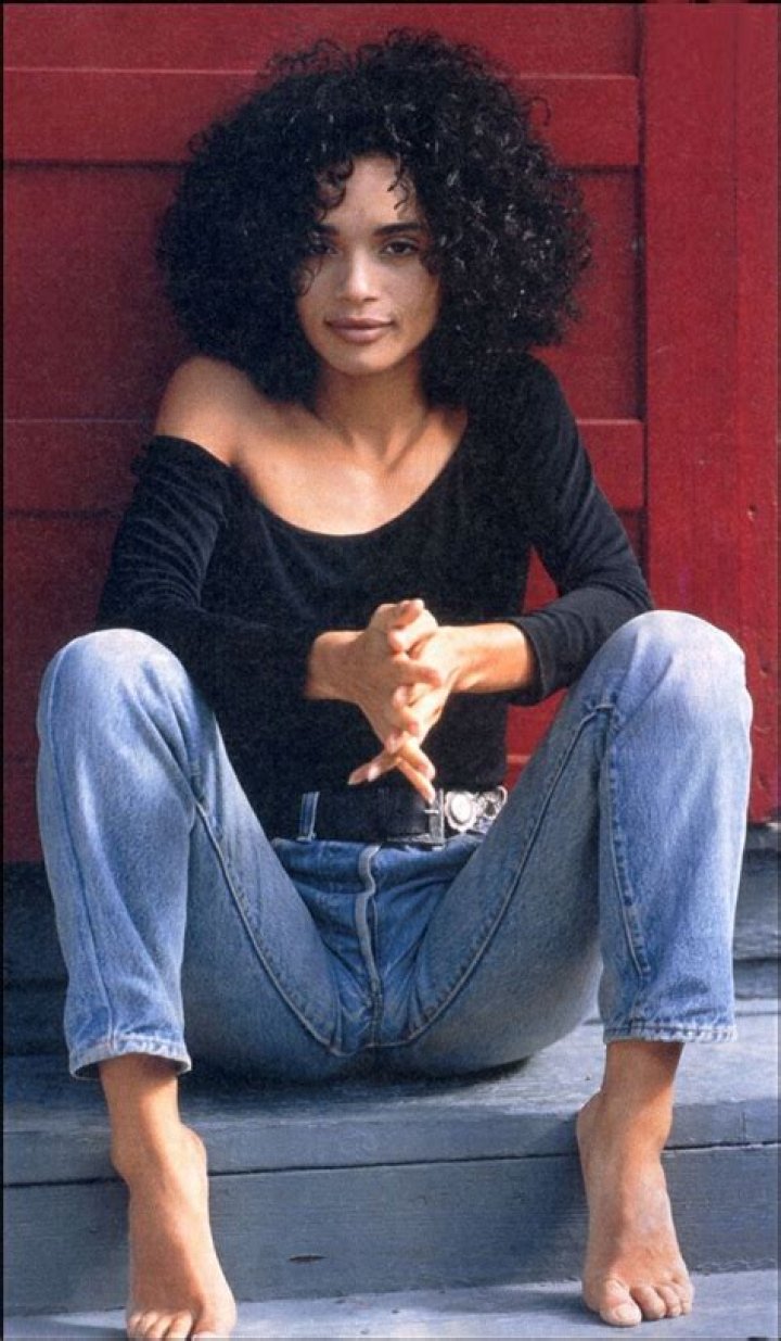 Unveiling The Enigmatic Lisa Bonet Young: A Journey Through Her Formative Years