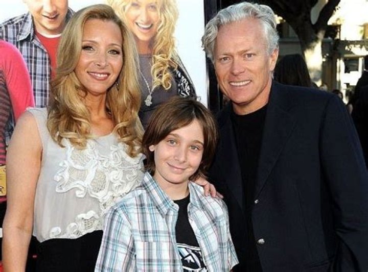 Exploring The Age Of Lisa Kudrow's Kids: A Heartwarming Insight