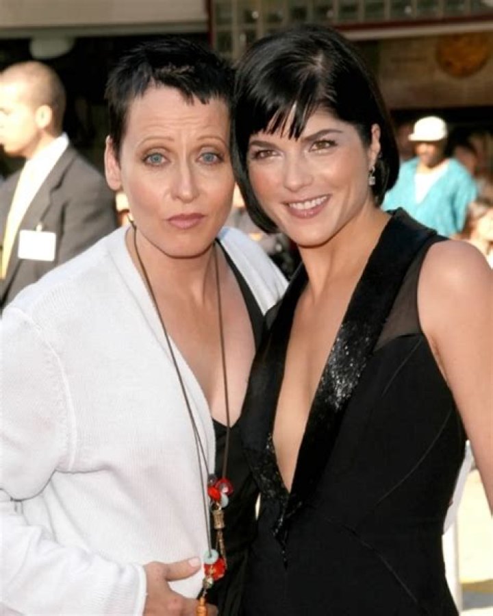 Unraveling The Romantic History Of Lori Petty