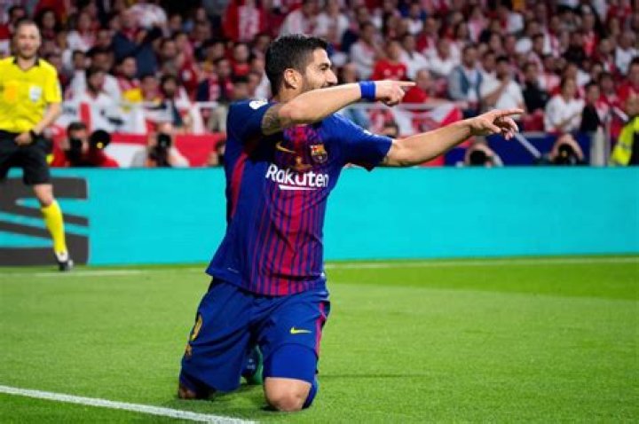 Luis Suarez's Faith: Exploring The Uruguayan Striker's Religion