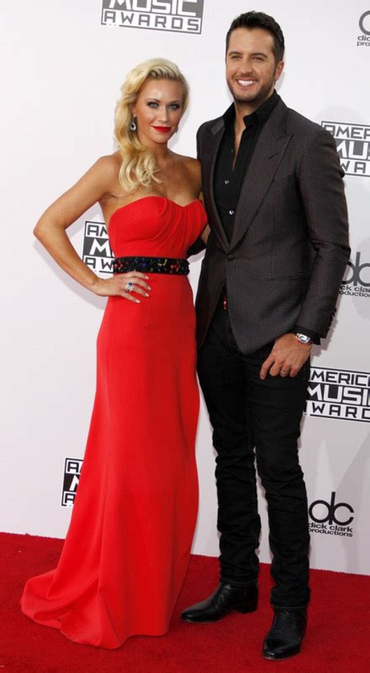 Luke Bryan's Towering Height: Uncovering The Country Star's Stature