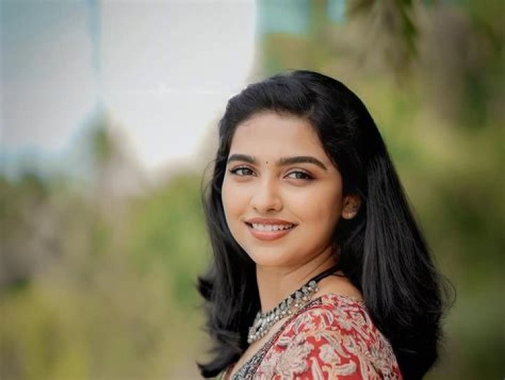 Mamitha Baiju Height: An Exploring Guide To Her Physical Attributes