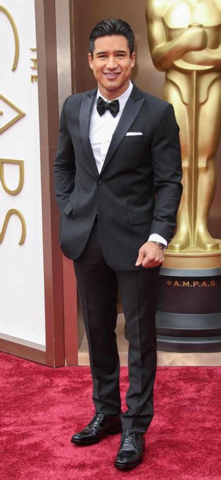 Mario Lopez's Height: Uncovering The Intriguing Details