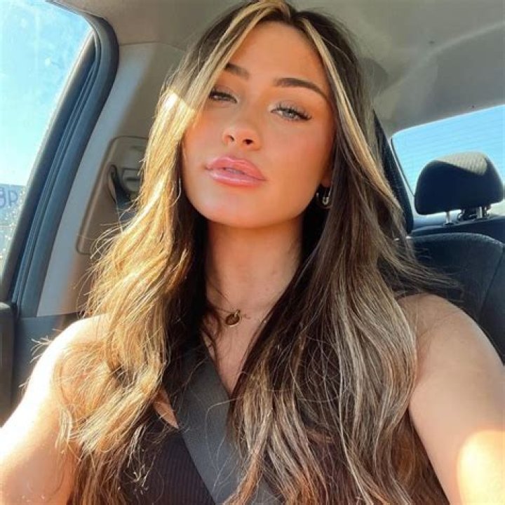 Unraveling The Mystery Of The McKinley Richardson OnlyFans Leak