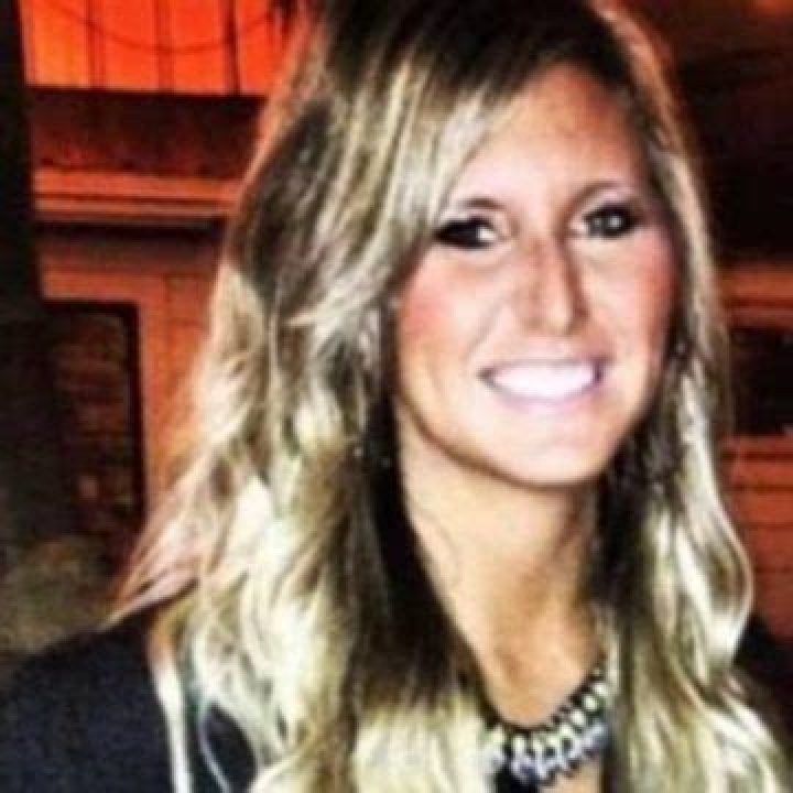 Meet Jenna Leigh Huggins – Photos Of Bob Huggins’ Daughter With June Huggins