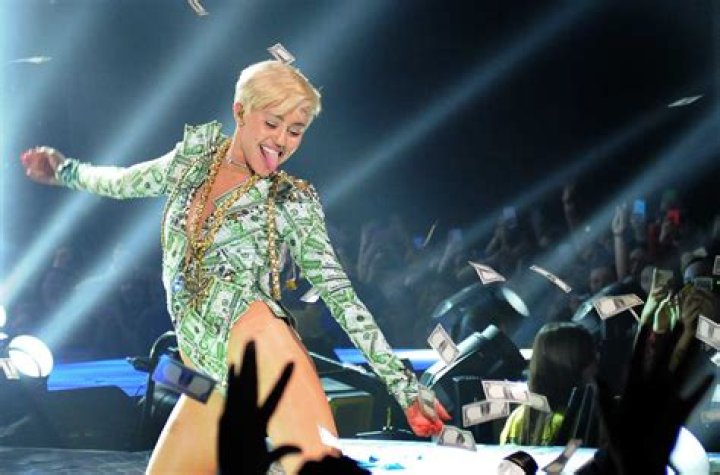 Miley Cyrus's Bangerz Era: Iconic Outfits That Rocked The Music World