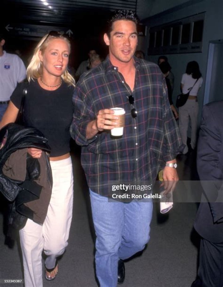 Mindy McCready: The Troubled Star Of Country Music