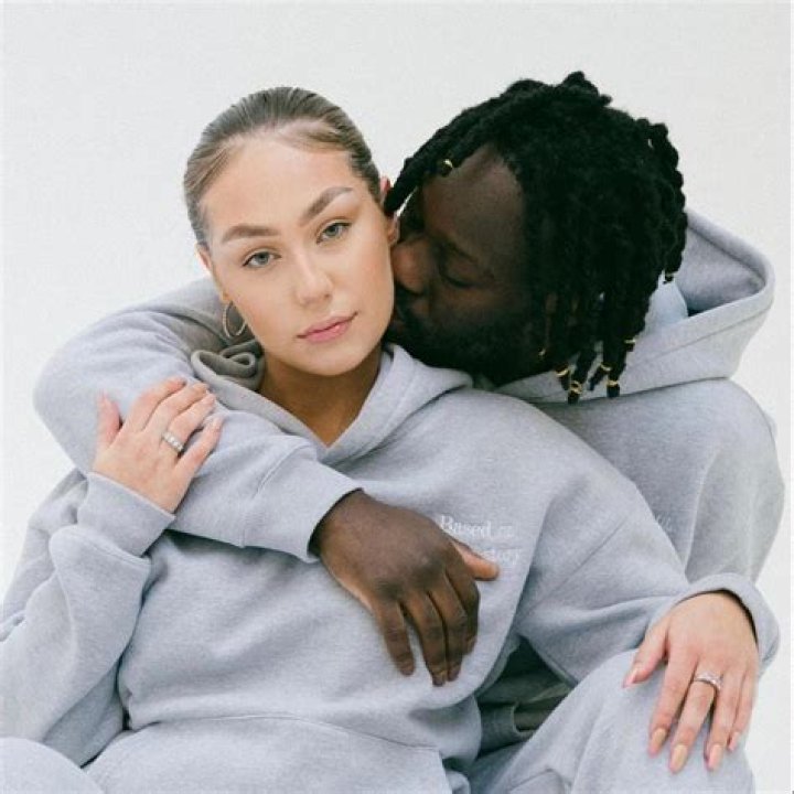 Unveiling The Enigma Of Mollyandjordy: A Journey Through Their World