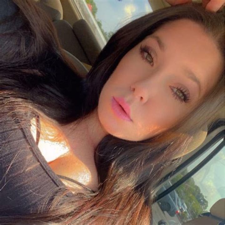 Nicolette Jewell: The Rising Star Of The Entertainment Industry