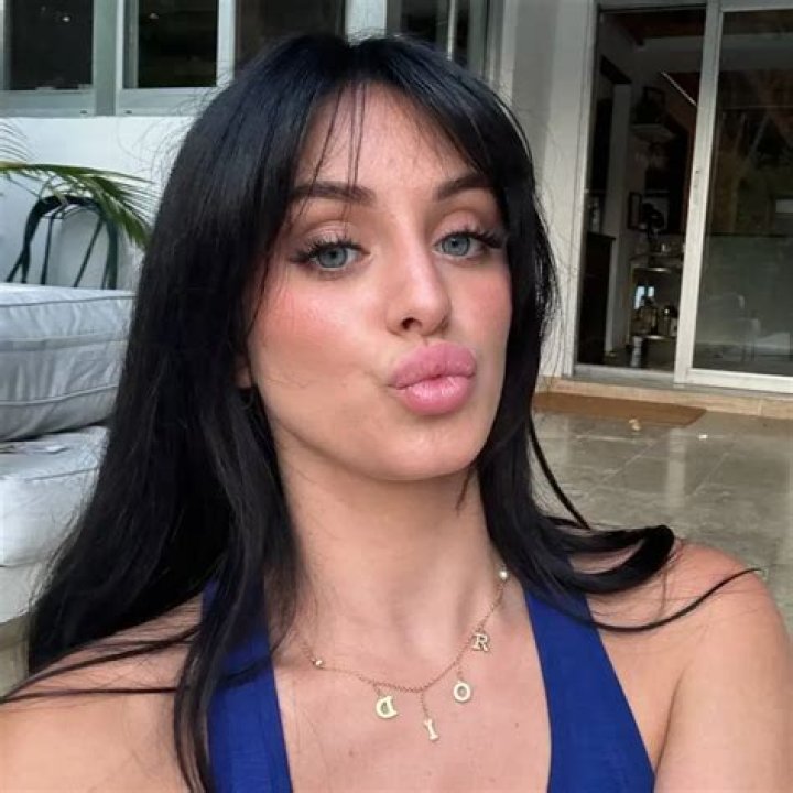 Exploring The Allure Of OnlyFans: Camila Araujo