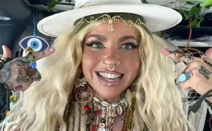 Unveiling OnlyFans Star: Shanin Blake