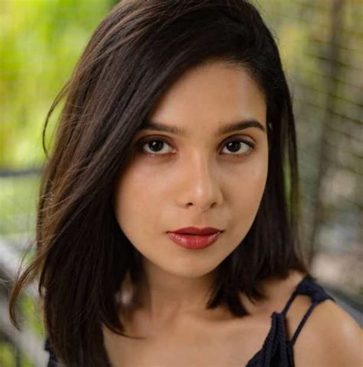 Unraveling The Journey Of Rashmi Agdekar: A Rising Star