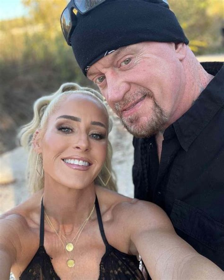 The Untold Story Of The Undertaker's Wife