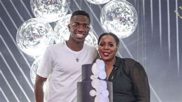 Discovering The Roots Of Vinicius: A Look At Vinicius Parents