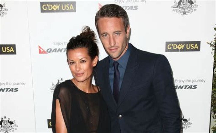 Unveiling The Mystery: Who Is Alex O'Loughlin's Wife?