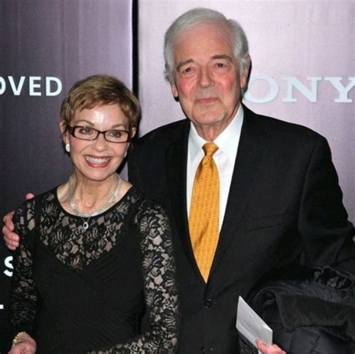 Unveiling The Roots: Who Is George Clooney's Mother And Father?