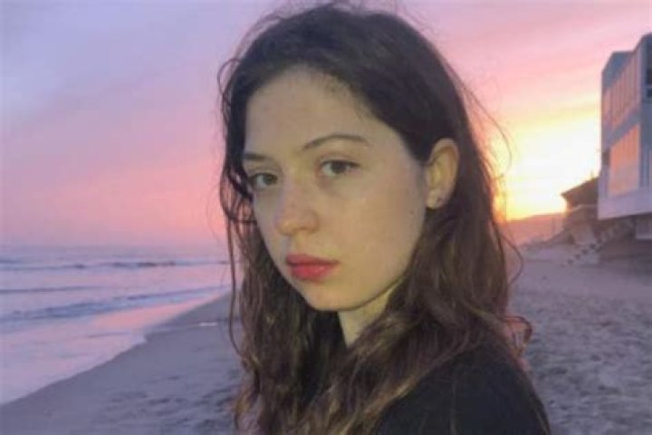 
Why Did Singer-Songwriter Alaska Reid Split From Her Self-Made Band Alyeska, What Are Her Future Plans?
