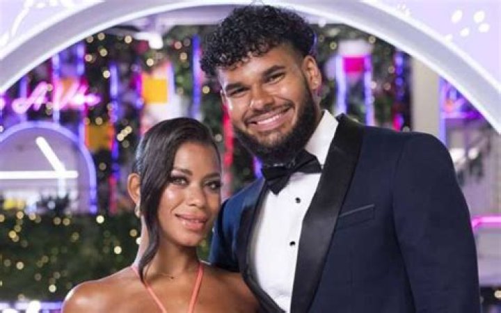 Zac Bryan: Unraveling The Cheating Controversy